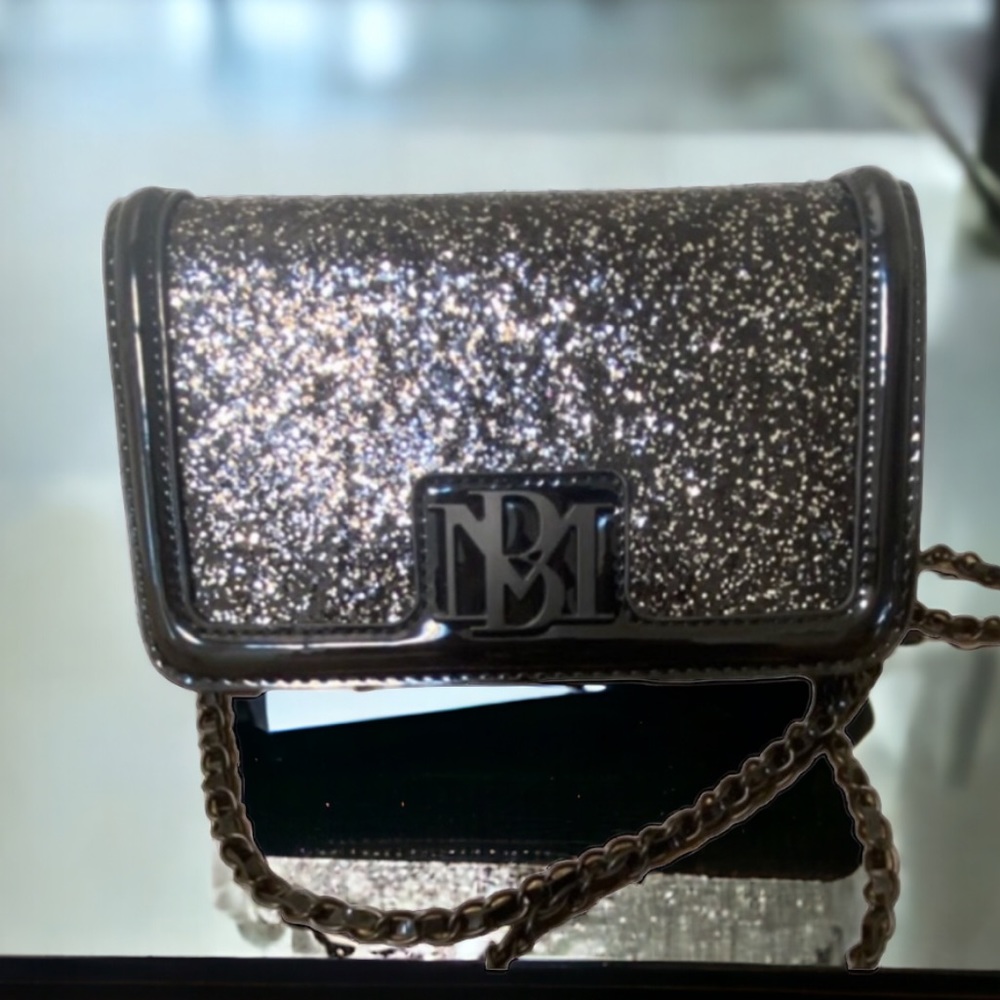 Badgley Mischka sequins crossbody chain straps purse/bag NWT - Picture 1 of 6
